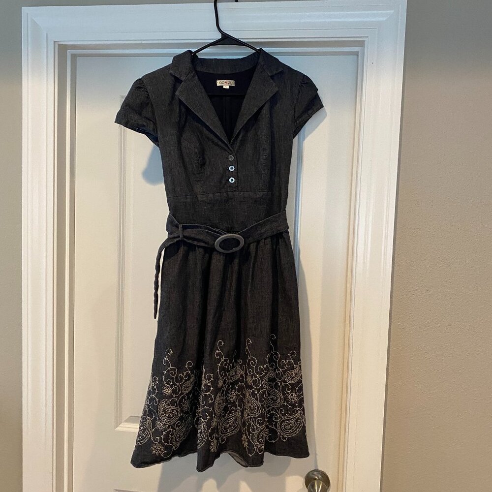 OC by OC Denim/embroidered dress with built-in belt and pockets, Size 4